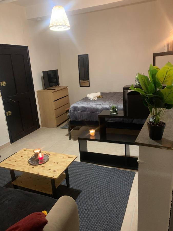 Tres Belle Suite Dans Le Centre Historique Ideale Pour 2 Personnes Οράνζ Εξωτερικό φωτογραφία