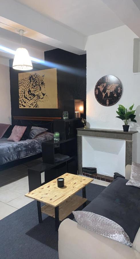 Tres Belle Suite Dans Le Centre Historique Ideale Pour 2 Personnes Οράνζ Εξωτερικό φωτογραφία